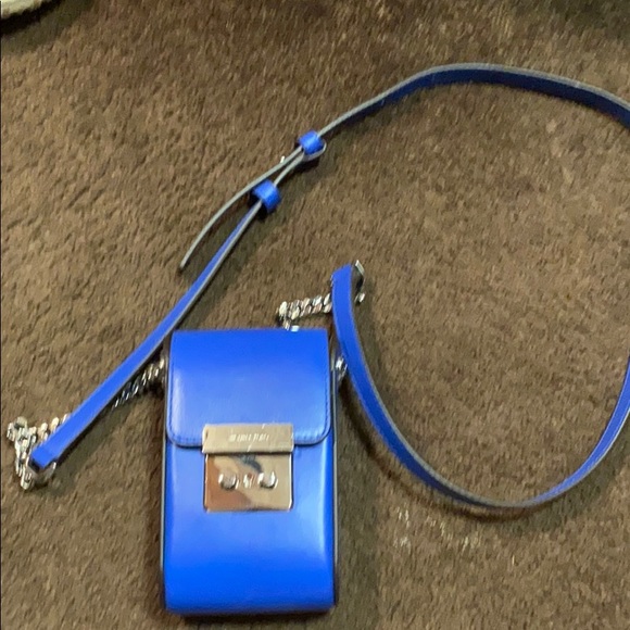 Michael Kors crossbody - Picture 1 of 7